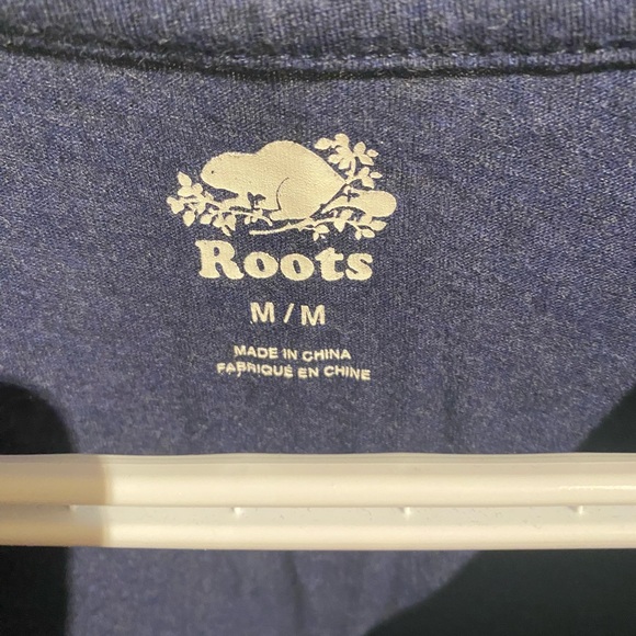 Men’s Roots Hockey Tshirt Size Medium - Picture 4 of 4
